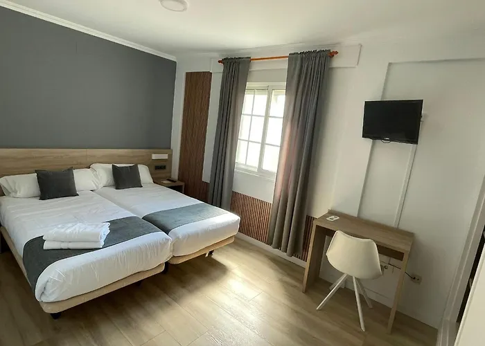 ホテル Alda Narón