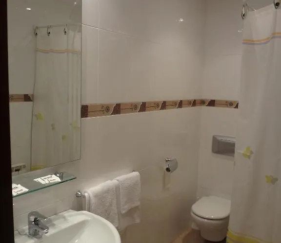 ホテル Alda Narón